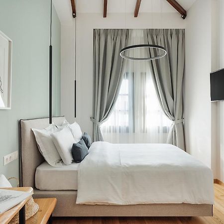 Petrou Suites يانينة المظهر الخارجي الصورة
