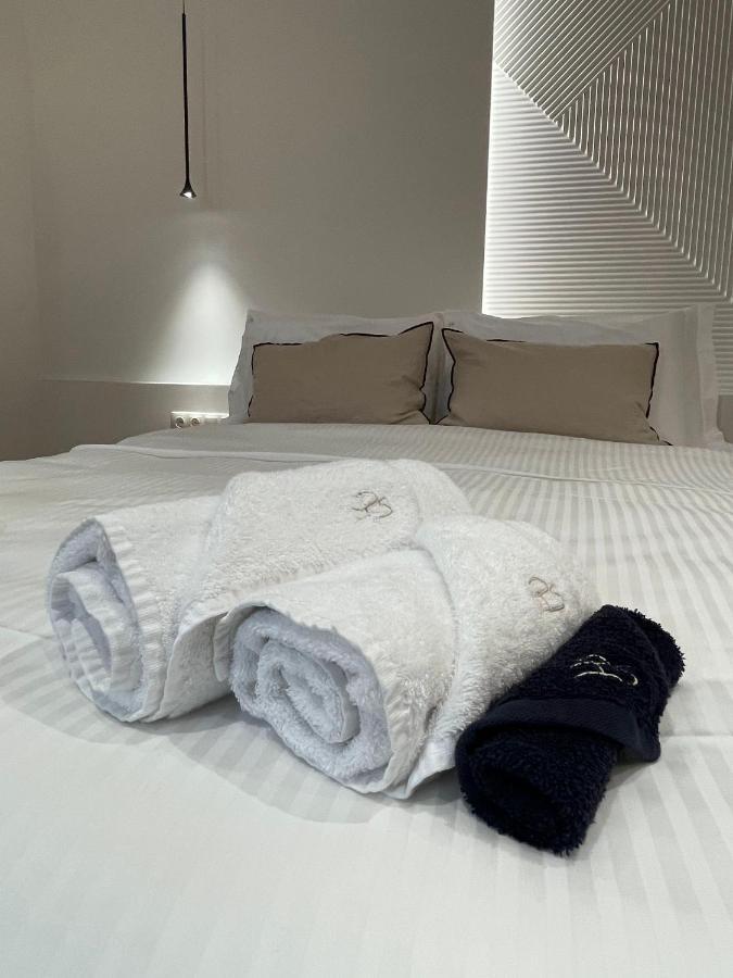 Petrou Suites يانينة المظهر الخارجي الصورة