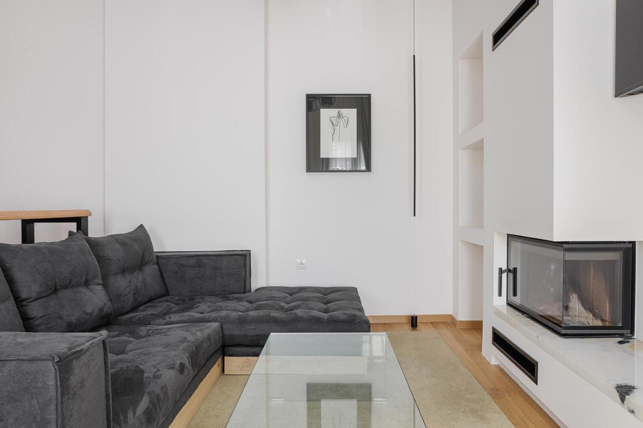 Petrou Suites يانينة المظهر الخارجي الصورة