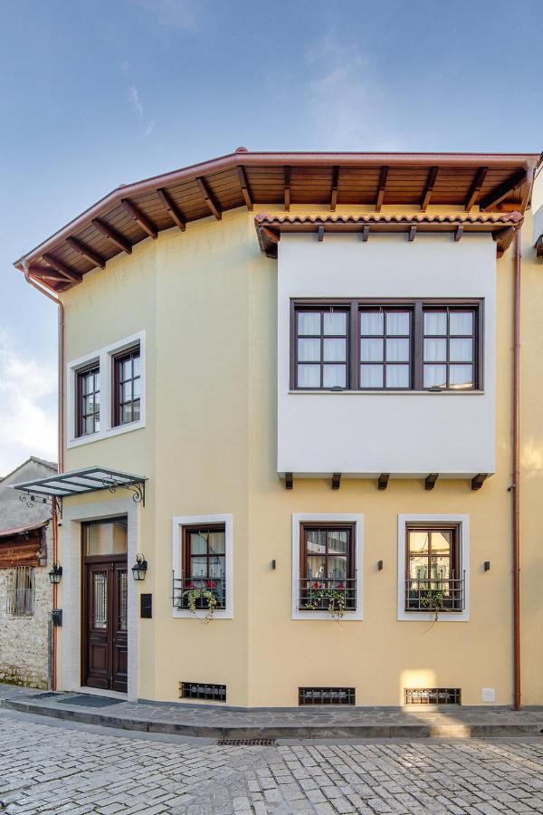 Petrou Suites يانينة المظهر الخارجي الصورة